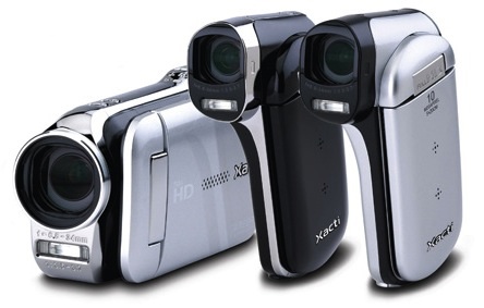 Sanyo анонсировала три новые камеры линейки Dual Camera
