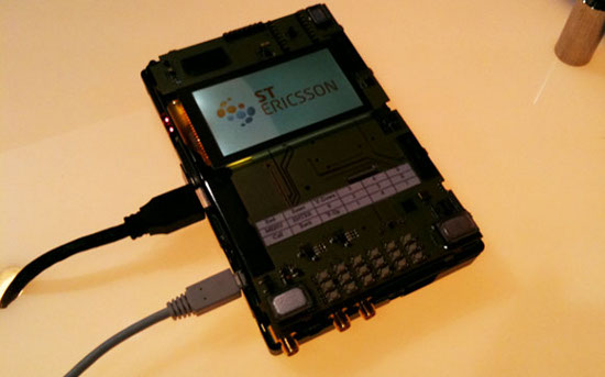 Мобильная платформа ST-Ericsson U8500 - демонстрация возможностей (видео)