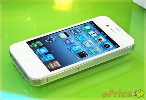 Началось производство iPhone 4 белого цвета (видео)