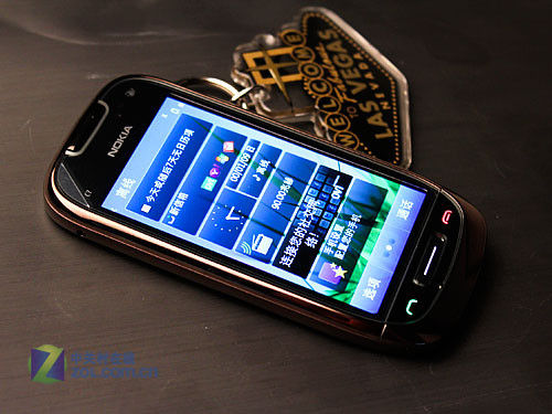 Nokia C7 - необъявленный смартфон (23 фото)