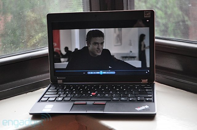 Lenovo ThinkPad Edge 11 - пополнение линейки компактных ноутбуков (7 фото + видео)