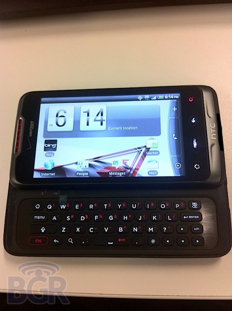 HTC Merge - шпионские снимки необъявленного коммуникатора (11 фото)