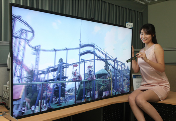 Samsung продемонстрировал прототип UltraHD 70'' 3D телевизора