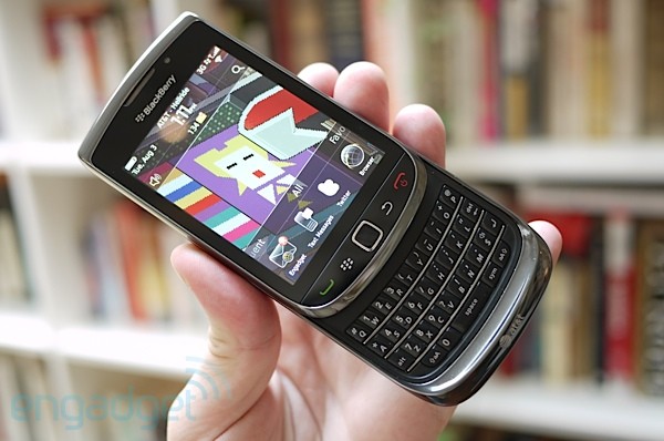 BlackBerry Torch выходит в продажу в России (7 фото)