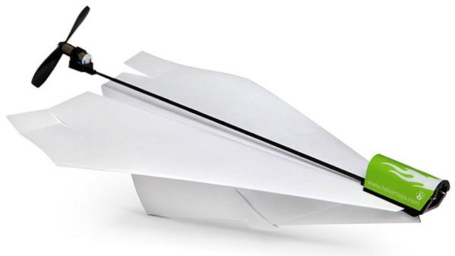 Бумажный самолет с мотором (2 видео)
