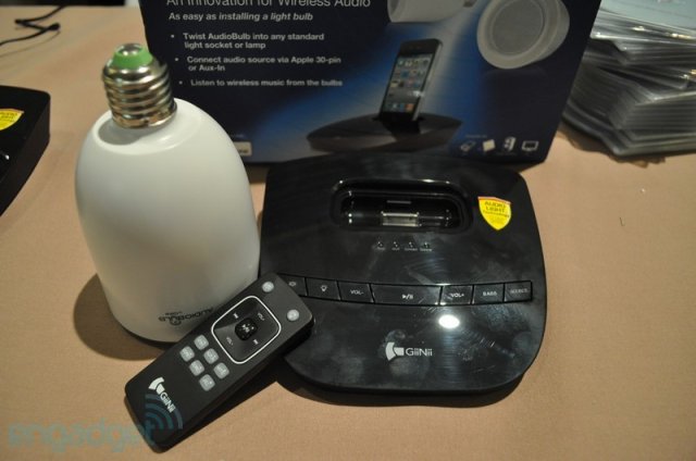 AudioBulb - лампочка с беспроводным динамиком (15 фото)