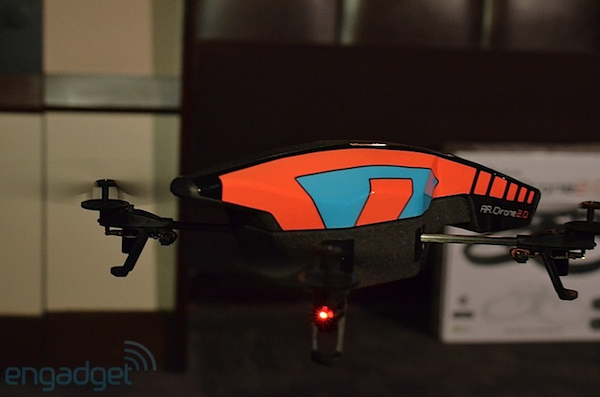 Квадрокоптер Parrot AR.Drone 2.0 скоро в продаже (5 фото)