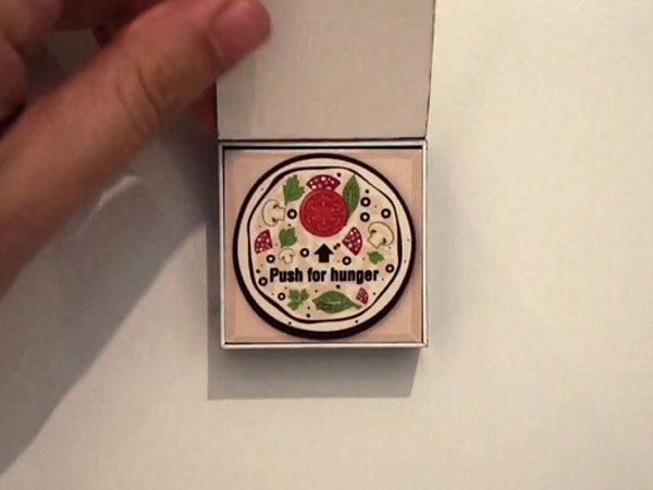 Кнопка для заказа пиццы (2 видео)