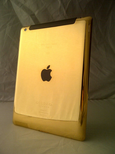 Для любителей эксклюзива - первый золотой iPad 3 (5 фото)
