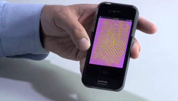Tactivo - сканер отпечатков и смарт-карт для iPhone (видео)