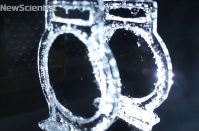 3D-дисплей из мыльного пузыря (видео)