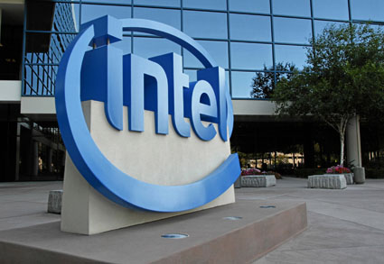 Intel сегодня отмечает свой 44-й день рождения