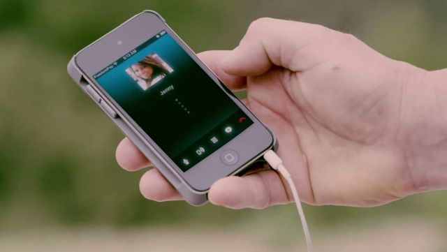 Чехол с модулем WiMAX для iPod Touch (видео)