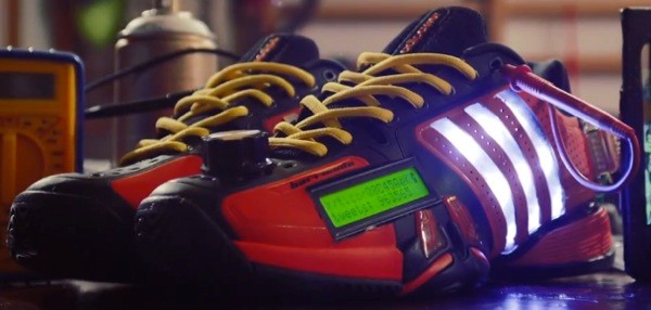 Интерактивные кроссовки от Adidas (видео)