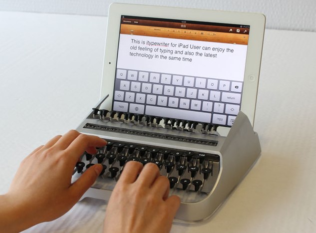 iTypewriter – забавная клавиатура для iPad (видео)