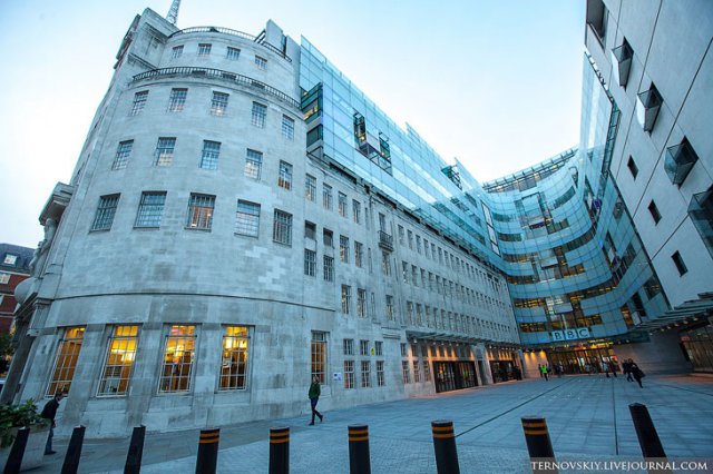 Офис медиакорпорации BBC в Лондоне (16 фото)