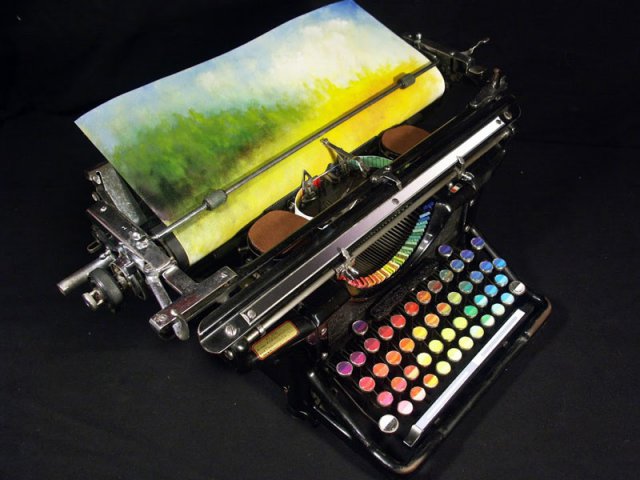 http://24gadget.ru/uploads/posts/2013-01/thumbs/1359353543_typewriter05.jpg