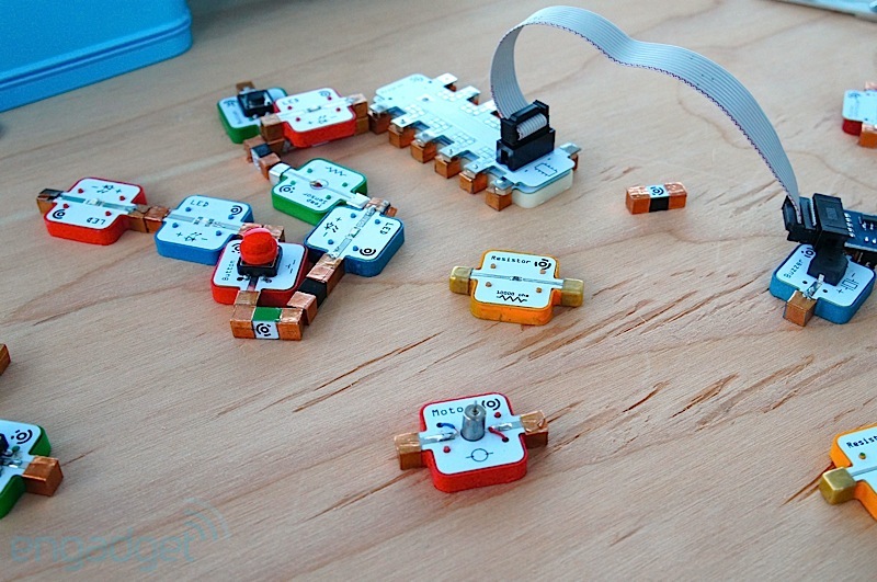LightUp - электронный конструктор для детей (14 фото + видео).
