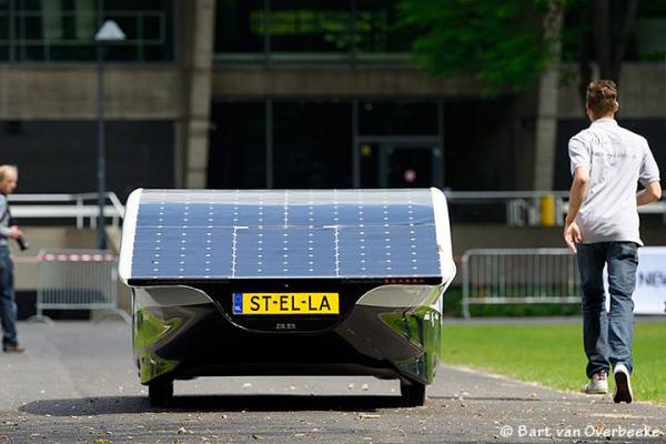 Stella - автомобиль на солнечных батареях для всей семьи