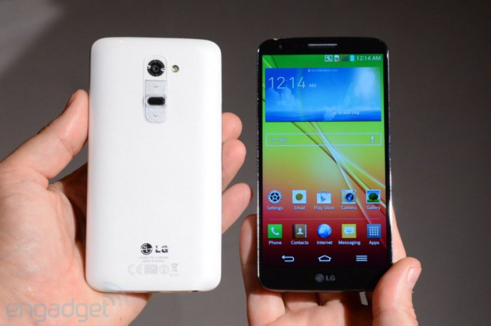 Смартфон LG G2 - официально анонсирован (45 фото)
