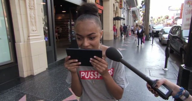 Американцев троллят планшетом, выдавая его за новый iPhone5S
