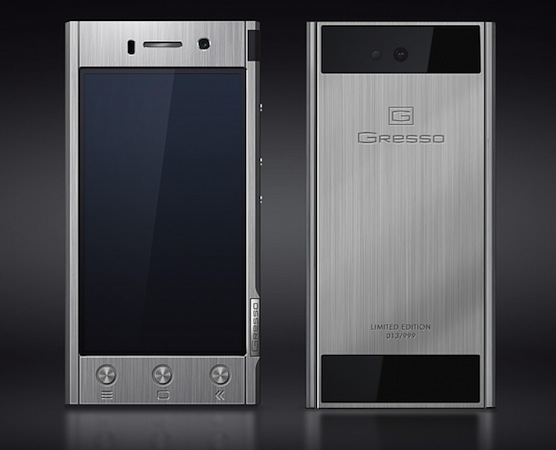 Титановые Android-смартфоны (3 фото)