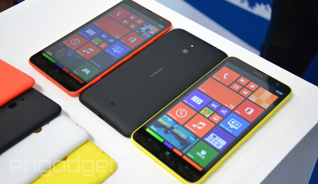Стартовали продажи 6-дюймового Nokia Lumia 1320 (видео)