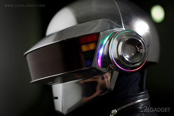 Самодельный шлем участника дуэта Daft Punk 