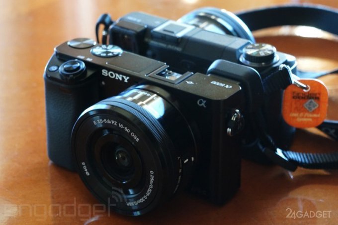 Новая беззеркальная фотокамера Sony A6000 (13 фото)