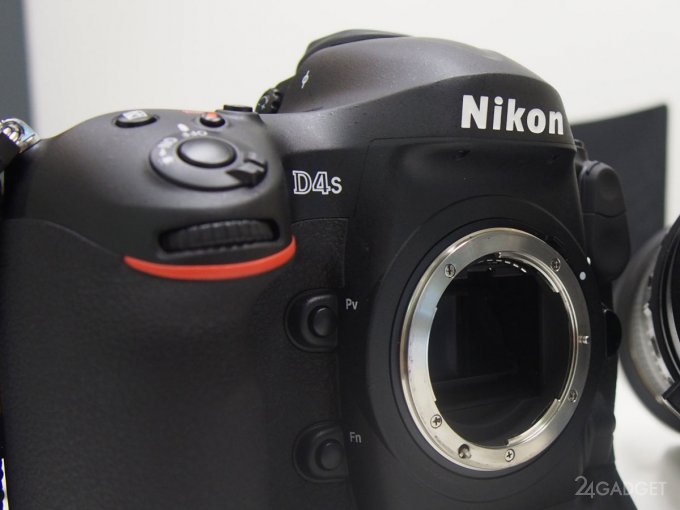 Обзор нового флагманского фотоаппарата Nikon D4s