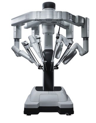 Новая версия робота-хирурга da Vinci упростит работу врачей (2 фото + видео)
