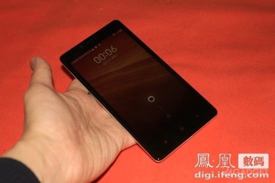 Предварительный обзор супер бюджетного фаблета Xiaomi Redmi Note