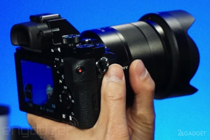 Новая беззеркалка Sony Alpha с высокой светочувствительностью (8 фото)