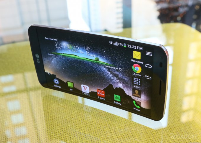 LG G Flex - гибкий смартфон из будущего 