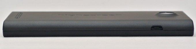 Highscreen Zera F - мощный смартфон компактного размера 