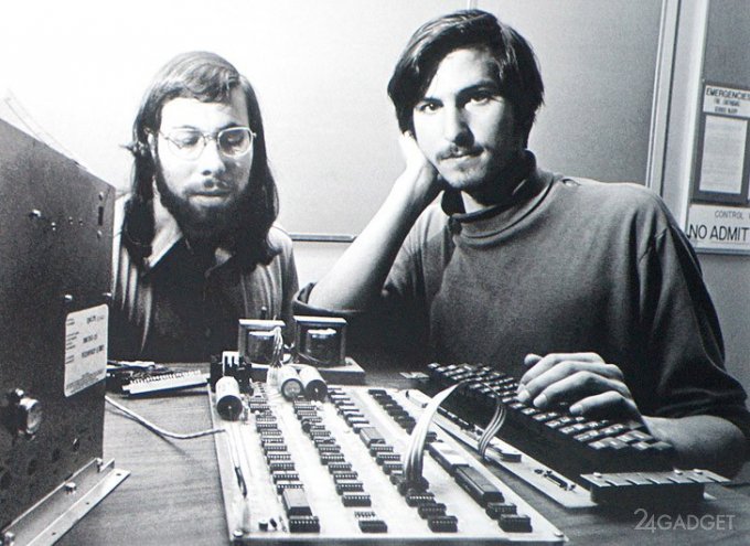Неизвестные люди, которые создавали компанию Apple
