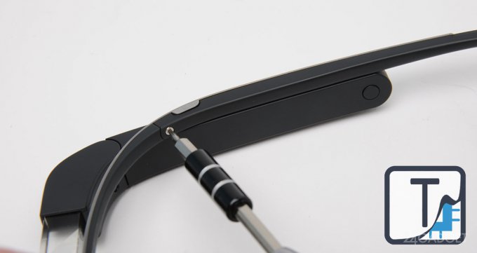 Что находится внутри Google Glass и сколько они на самом деле стоят? (17 фото)