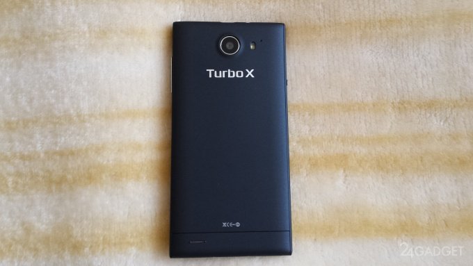 Turbo X5 Z - отличный и недорогой смартфон 1403252985_turbox5z-side4-back