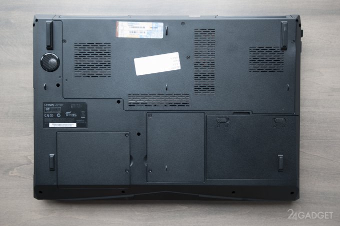Origin EON 17-S - тяжелый, мощный и дорогой ноутбук для геймеров