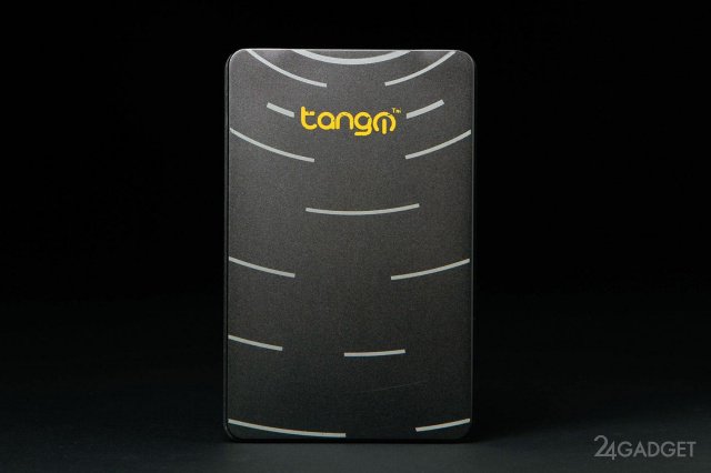 Предварительный обзор карманного компьютера Tango PC