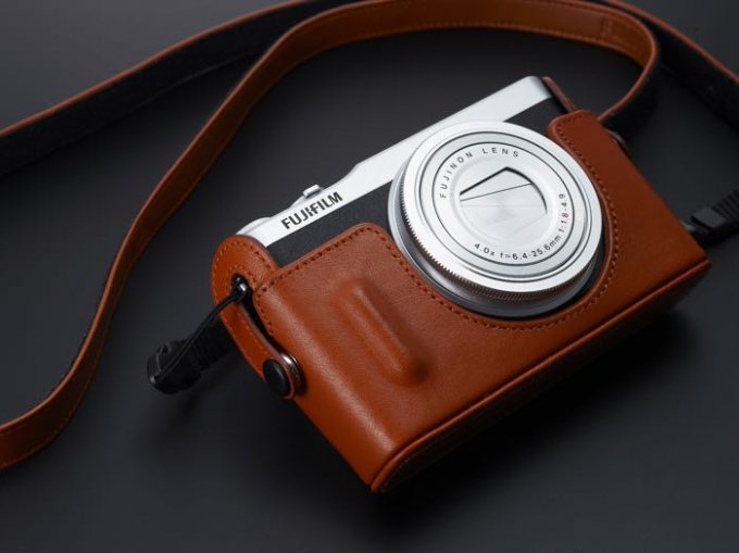 Fujifilm XQ2: стильная и компактная фотокамера (2 фото)