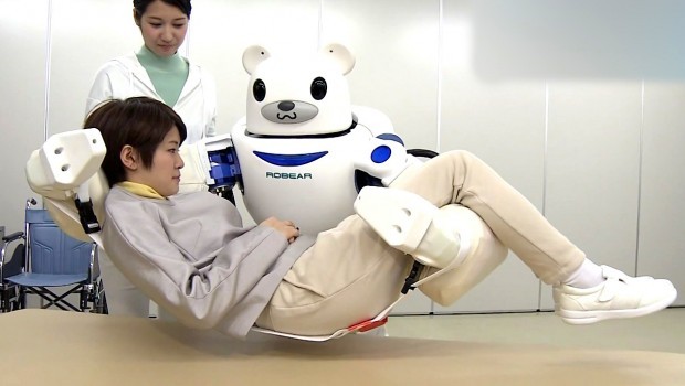 Робот-медведь ROBEAR поможет людям с ограниченными возможностями (4 фото + 1 видео)