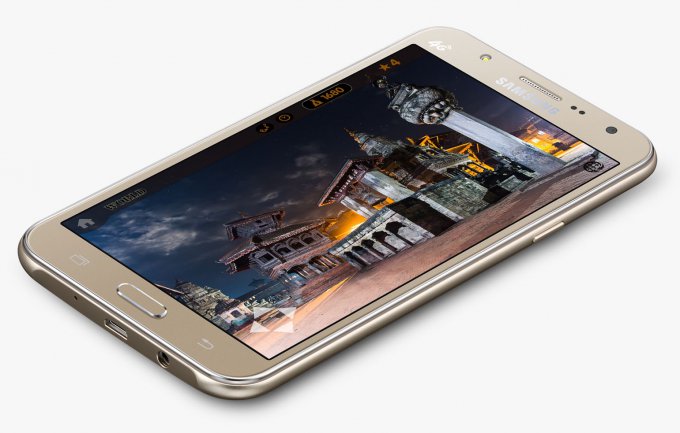 Galaxy J7 и Galaxy J5 — смартфоны с фронтальными вспышками (9 фото)