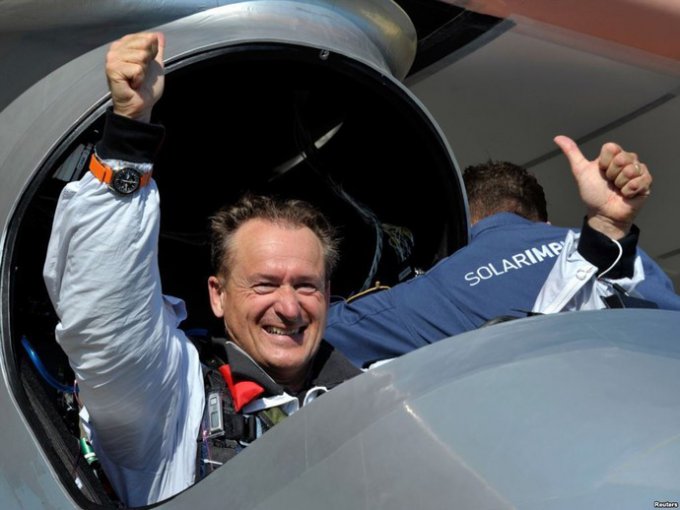 Solar Impulse 2 установлен новый мировой рекорд продолжительности полёта (3 фото)