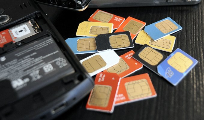 Россиянам введут лимит на количество приобретаемых SIM-карт