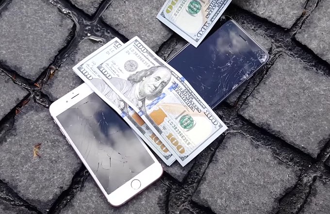 Новенькие iPhone уронили и распотрошили (3 видео)