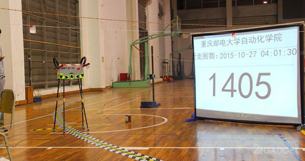 Китайский шагающий робот попал в книгу рекордов Гиннеса (2 фото + видео)