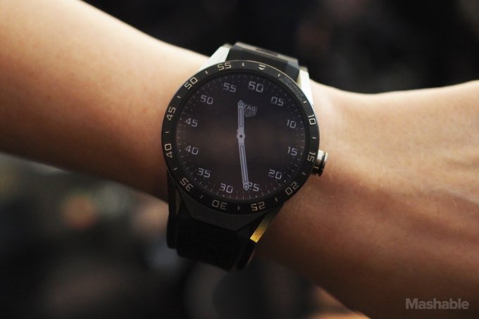 TAG Heuer Connected — умные премиум-часы из Швейцарии (14 фото + видео)