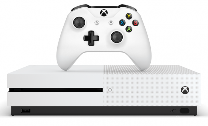 Microsoft объявила дату выхода Xbox One S (видео)