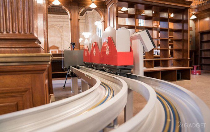 Нью-Йоркская публичная библиотека приобрела книжные поезда (12 фото + видео)